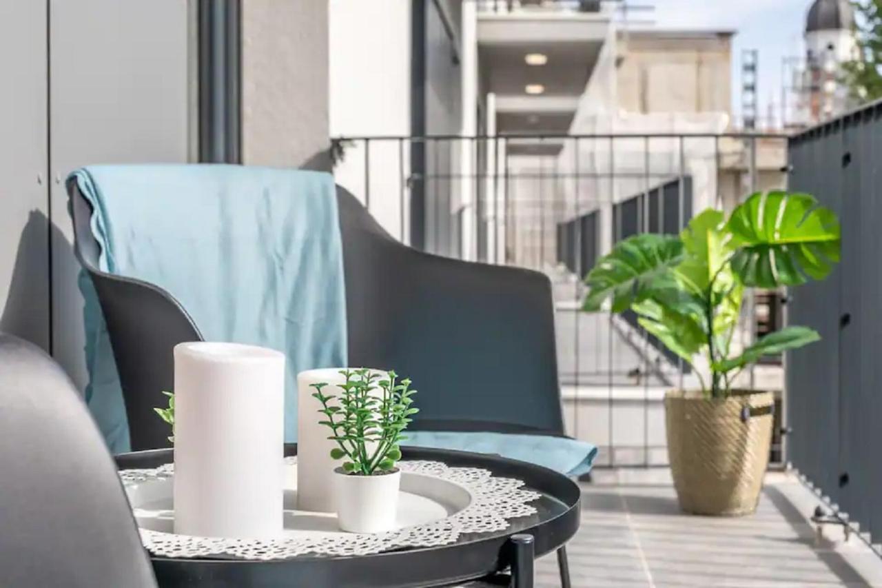 Brand New Modern Apartment-2 Rooms-Balcony-Garage Budapest Kültér fotó
