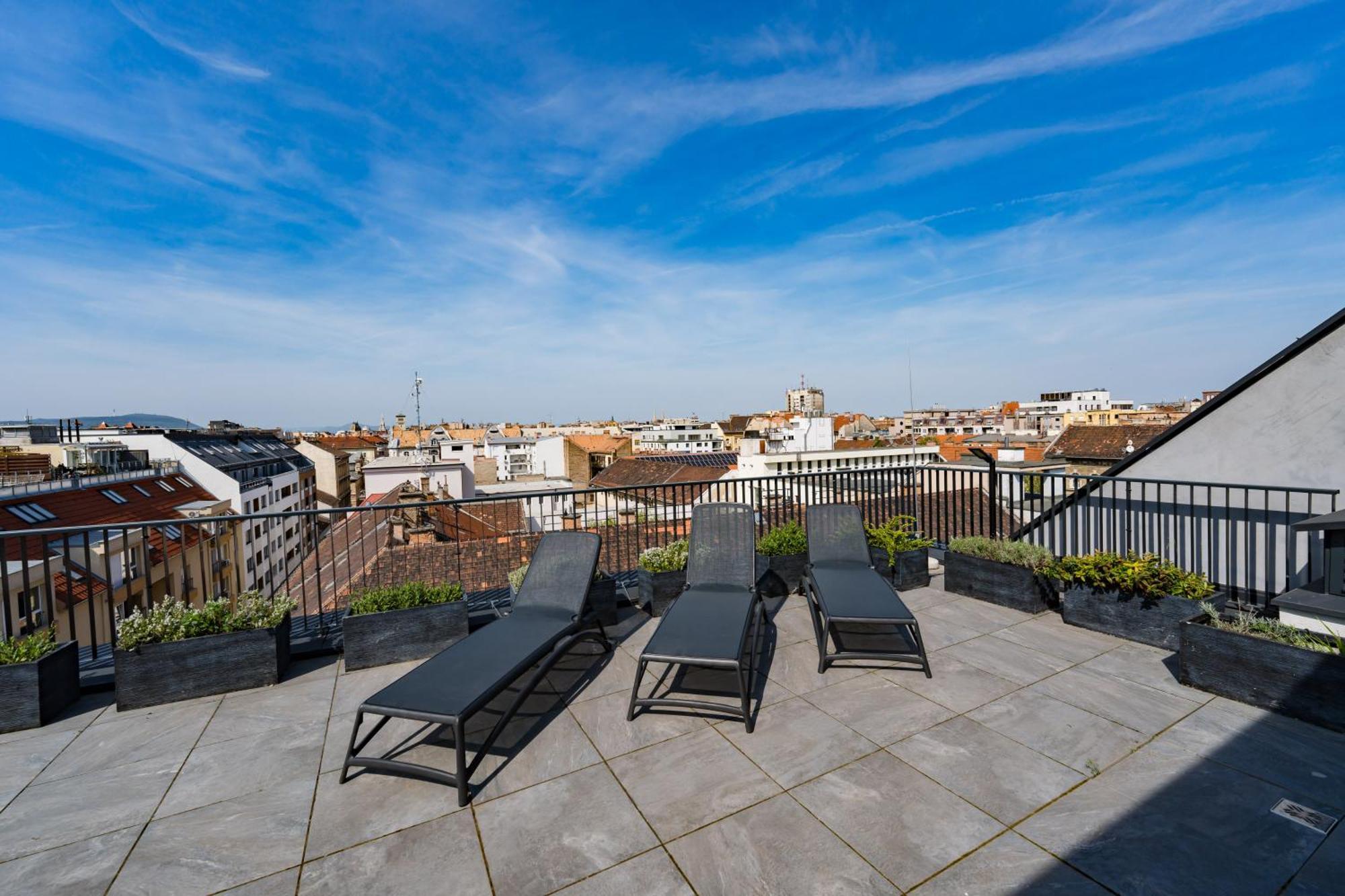 Brand New Modern Apartment-2 Rooms-Balcony-Garage Budapest Kültér fotó