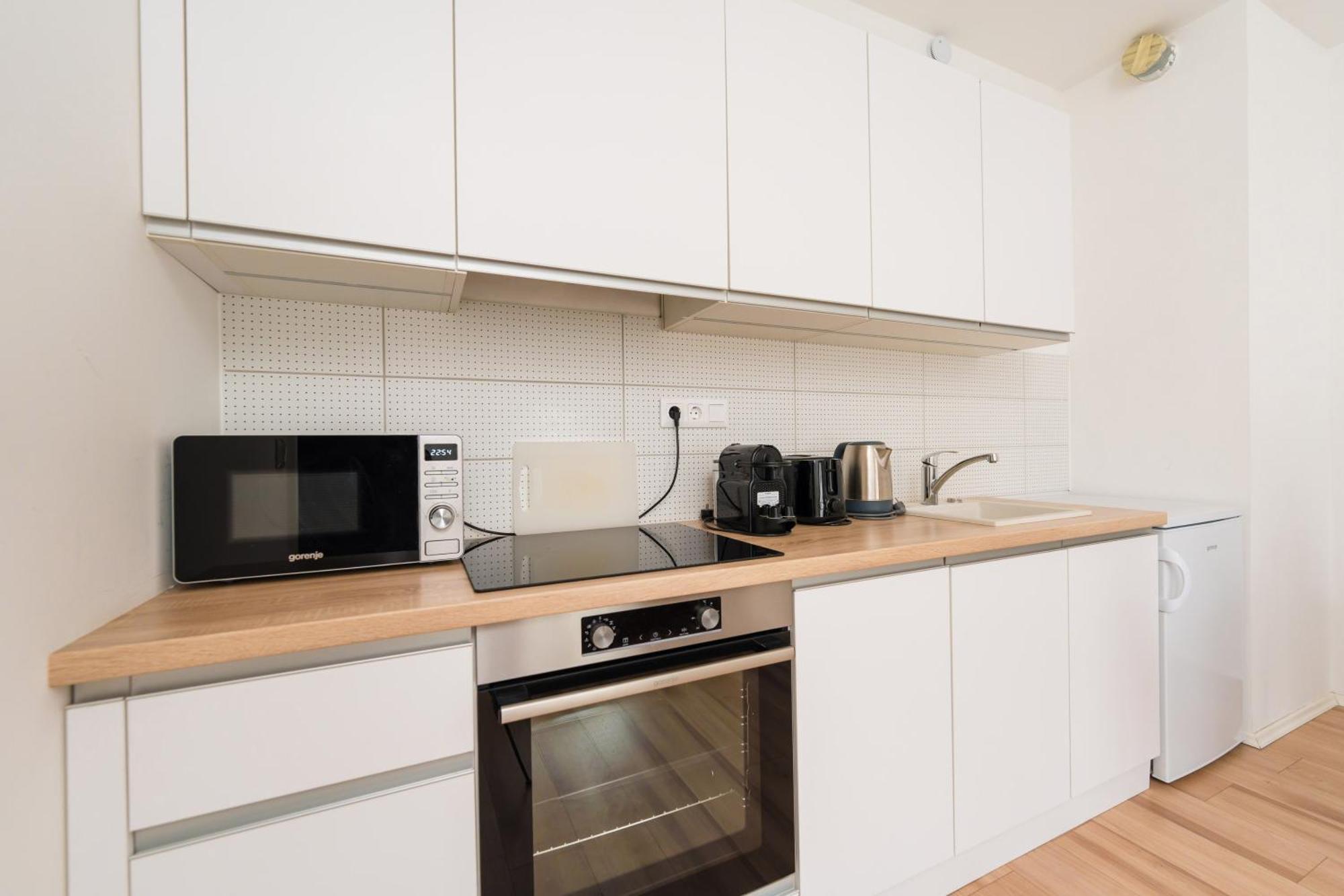 Brand New Modern Apartment-2 Rooms-Balcony-Garage Budapest Kültér fotó
