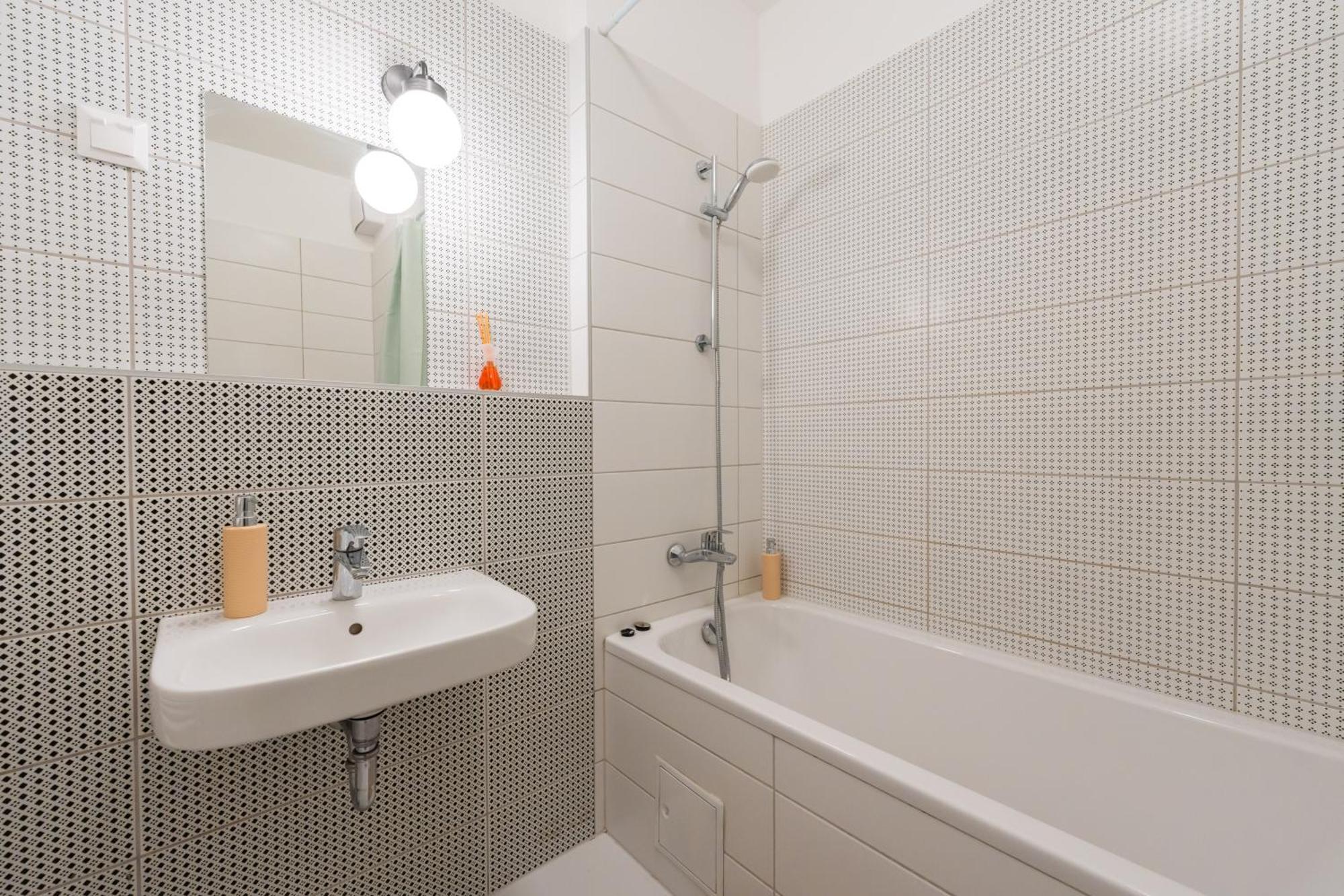 Brand New Modern Apartment-2 Rooms-Balcony-Garage Budapest Kültér fotó